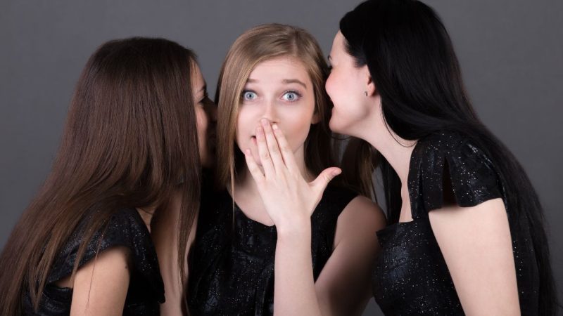 10 cool ways to deal with the people who talk behind your back